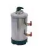 Addolcitore manuale da lt. 8 - Portata massima consigliata 1000 lt/h - Quantità di sale per rigenerazione 1,3 Kg - Dim. Cm L 20 x P 25,5 x h 42 - Tubo carico acqua incluso