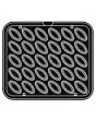 PIASTRA OVAL PER COOKMATIC - MOD. E - IN ALLUMINIO - RIVESTIMENTO ANTIADERENTE - DIMENSIONI cm L 38 x P 33 - ADATTABILE PER COOKMATIC SPECIAL - DIM. SUP. cm 6,7 x 3,3 - DIM. INF. cm 5,1 x 1,7 - H cm 1,8 - PROFILO FESTONATO - N. 30 IMPRONTE BARCHETTA MIGNO