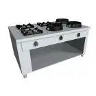 CUCINA EURASIA A GAS 6 FUOCHI CON COMANDI PASSANTI - MOD. PAP062C - Costruita esclusivamente su misura - Vano a giorno - Piano liscio - Potenza a gas a scelta tra kW 3,0/4,5/7,5/9,5/14/21 - Dimensioni: cm L 150 x P 110 x H 85 - Norma CE