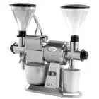 MACINACAFFE' MACINAPEPE E GRATTUGIA - MOD. MCMPGR CGPM - PRODUZIONE ORARIA CAFFE'/FORMAGGIO Kg 10/50 - ALIMENTAZIONE V 230/50-60Hz MONOFASE - POTENZA Kw 0,75 (0,1 Hp) - DIM. Cm L 26 x P 65 x h 65 - NORMA CE