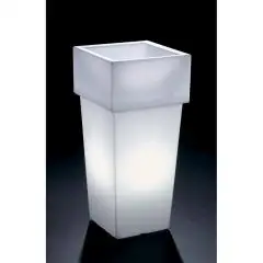 VASO - MOD. NOVA LUMINOUS CACHE-POT QUADRATO - CON LUCE A LED - STRUTTURA IN POLIETILENE - NORMA CE
