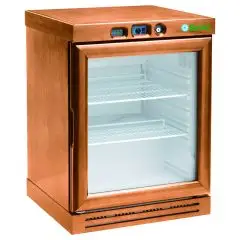 ESPOSITORE REFRIGERATO PER VINO - Mod. KL2793 - Capacit&agrave; Lt 130 - Refrigerazione statica - Temperatura +2/+8 &deg;C - Potenza W 100 - Alimentazione monofase 230V/1/50Hz - Dimensioni cm L 64 x P 61 x 87 h - Norma CE