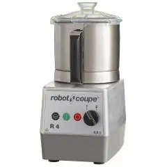 CUTTER DA BANCO - Mod. R 4 - Capacità vasca in ACCIAIO INOX lt 4,5 - Capacità coperti da 10 a 50 - 2 velocità - Potenza W 900 - Dimensioni cm L 22,6 x P 30,4 x 44h