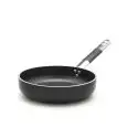 Padella Cilindrica 1 Manico  in Alluminio Antiaderente B Cristal - AGNELLI Linea AL BLACK - 5 MM - RADIANTE - Codice ALSC2111SSPIC - Spessore mm 5 - Diametro 24 cm - Altezza cm 45 - Imballo confezione da n. 1 Unità