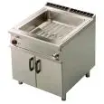 BAGNOMARIA ELETTRICO - MOD. BM/98ET - Capacità bacinelle: n. 1  GN 2/1 + n. 2  GN 1/3 H15 - N. 2 porte - Trifase - Dimensioni: cm L 80 x P 90 x H 90 - Norma CE