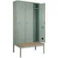 ARMADIO IN METALLO SU PANCA A TRE POSTI - MOD. EXT 65/80/P3 - STRUTTURA MONOBLOCCO AD ANTE - DIM. Cm L 103 x H 208