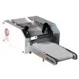 GRISSINATRICE MINI Mod. GR15 - Alimentazione 400V 50/60Hz TRIFASE - Grissini ø 5/20 mm - Produzione oraria Kg/ora 25 - Potenza W 74/60 - Dimensioni cm L 65 x P 50 x 30 H - NORMA CE