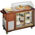 CARRETTINO ESPOSITORE REFRIGERATO PER PASTICCERIA - MOD. CARRETTO361 - STRUTTURA IN LEGNO - Temp. °C +4/+10 - CAPACITA' NETTA: Lt 240 - POTENZA W 260 - SBRINAMENTO AUTOMATICO - REFRIGERAZIONE VENTILATA - ALIMENTAZIONE MONOFASE V 230/1/50 Hz - Gas refriger