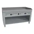 CUCINA TEPPANYAKI A GAS 3 FUOCHI  - MOD. VGO3140L - 3 zone cottura - Costruita esclusivamente su misura - Vano a giorno - Piastra di cottura al cromo duro lucido - Alzatina su 4 lati - Potenza a gas kW 17,4 (3x5,8 kW) - Dimensioni: cm L 140 x P 72 x H 85 