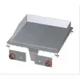 FRY TOP ELETTRICO 1/2 PIASTRA LISCIA 1/2 PIASTRA RIGATA CROMATA DA INCASSO - MOD. FTLRD-66ETS - N. 2 zone di cottura - Alimentazione trifase o monofase 400V/3N 230V/3 230V - Potenza kW 6 - Dimensioni: cm. L 60 x P 60 x H 22 - Norma CE