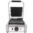 PIASTRA ELETTRICA IN GHISA - Mod. L 1 - Piastra singola liscia - Piano cottura cm 22,5x23 - Potenza kW 1,8 - Alimentazione monofase - Dimensioni cm L 31 x P 31 x 22h - Norma CE
