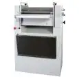 FORMATRICE a 2 cilindri - MOD. F600 - Cilindri mm. 600 con tappettino d'entrata - Alimentazione 400V TRIFASE - Potenza Kw 0,75 - Dimensioni cm L 73 x P 75 x h 121 - NORMA CE