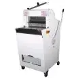 TAGLIERINA manuale PER PANE CON BASAMENTO A CARICAMENTO PIANO - Larghezza taglio max cm: 42 o 52 - Altezza taglio cm 6/17 -Alimentazione 400V TRIFASE - Potenza Kw 0,75 - NORMA CE