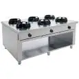 CUCINA CINESE A GAS 6 FUOCHI CON COMANDI PASSANTI - MOD. EE062C - Costruita esclusivamente su misura - Vano a giorno - Piano liscio - Potenza a gas a scelta tra kW 9,5/14/21 - Dimensioni: cm L 150 x P 110 x H 85 - Norma CE