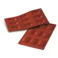 Stampo 9 Madeleine  in Silicone - SILIKOMART Linea CLASSIC - Codice SF032 - Dimensioni cm 6,8 - Imballo confezione da n. 1 Unità
