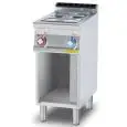 BAGNOMARIA ELETTRICO - MOD. BM/74EM - Capacità bacinelle: n. 1  GN 1/1 H15 - Vano a giorno - Monofase - Dimensioni: cm L 40 x P 70,5 x H 90 - Norma CE