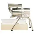 PASSATRICE E DENOCCIOLATRICE - MOD. C 120 - ALIMENTAZIONE TRIFASE 400V/3/50 - POTENZA W 900 - DIMENSIONI cm L 86 x P 49 x 87 h