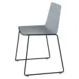 SEDIA CUBA - MOD. 622 - STRUTTURA A SLITTA IN TONDINO DI ACCIAIO - SEDUTA IN POLIPROPILENE - ALTEZZA SEDUTA cm 46,5 - PER USO INTERNO - IMPILABILE - DIM. Cm L 55 x P 51 x H 80,5 - NORMA CE