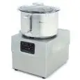 CUTTER - Mod. K-52 - Capacità vasca in inox lt 5 - Capacità coperti da 20 a 75 - 2 velocità - Alimentazione trifase 400V/3/50Hz - Potenza W 900/1500 - Dimensioni cm L 28,6 x P38,7 x 43,9 h