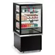 VETRINA ESPOSITIVA SELF-SERVICE REFRIGERATA PER PASTICCERIA - Mod. KARINA 67 Q-SS - STRUTTURA IN LAMIERA DI ACCIAIO ZINCATO - RIPIANI IN VETRO - Temp. °C +6/+9 - MONOFASE - CAPACITA' Lt 255 - REFRIGERAZIONE VENTILATA - DIM. cm L 64 x P 73,5 x h 134