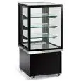 VETRINA ESPOSITIVA AD ISOLA REFRIGERATA PER PASTICCERIA - Mod. KARINA 67 Q - STRUTTURA IN LAMIERA DI ACCIAIO ZINCATO - RIPIANI IN VETRO - Temp. °C +3/+10 - MONOFASE - CAPACITA' Lt 255 - REFRIGERAZIONE VENTILATA - DIM. cm L 64 x P 73,5 x h 134