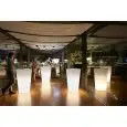 TAVOLO - MOD. PINT LIGHT - PER USO INTERNO - STRUTTURA IN POLIETILENE - NORMA CE