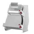 STENDIPIZZA - DILAMINATRICE - 2 COPPIE DI RULLI (rulli paralleli) - Mod. TO 42 VC - Lunghezza Rulli cm 40 - Potenza hp 0,50 - Alimentazione monofase 230 V - Norma CE