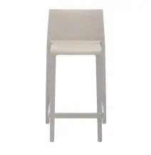 SGABELLO VOLT - MOD. VOLT 677 - STRUTTURA IN POLIPROPILENE RINFORZATO CON FIBRE DI VETRO - PER USO INTERNO/ESTERNO - DIM. cm L 47 x P 47,5 x H 90 - ALTEZZA SEDUTA cm 66 - NORMA CE